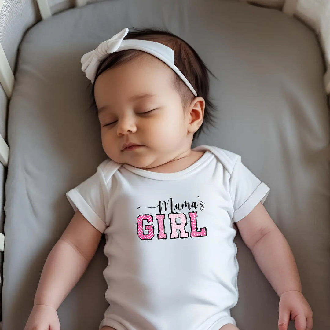 Cute baby bodysuit with mama’s girl design infant clothing for shower gifts birthdays newborn parents gift pink mommy